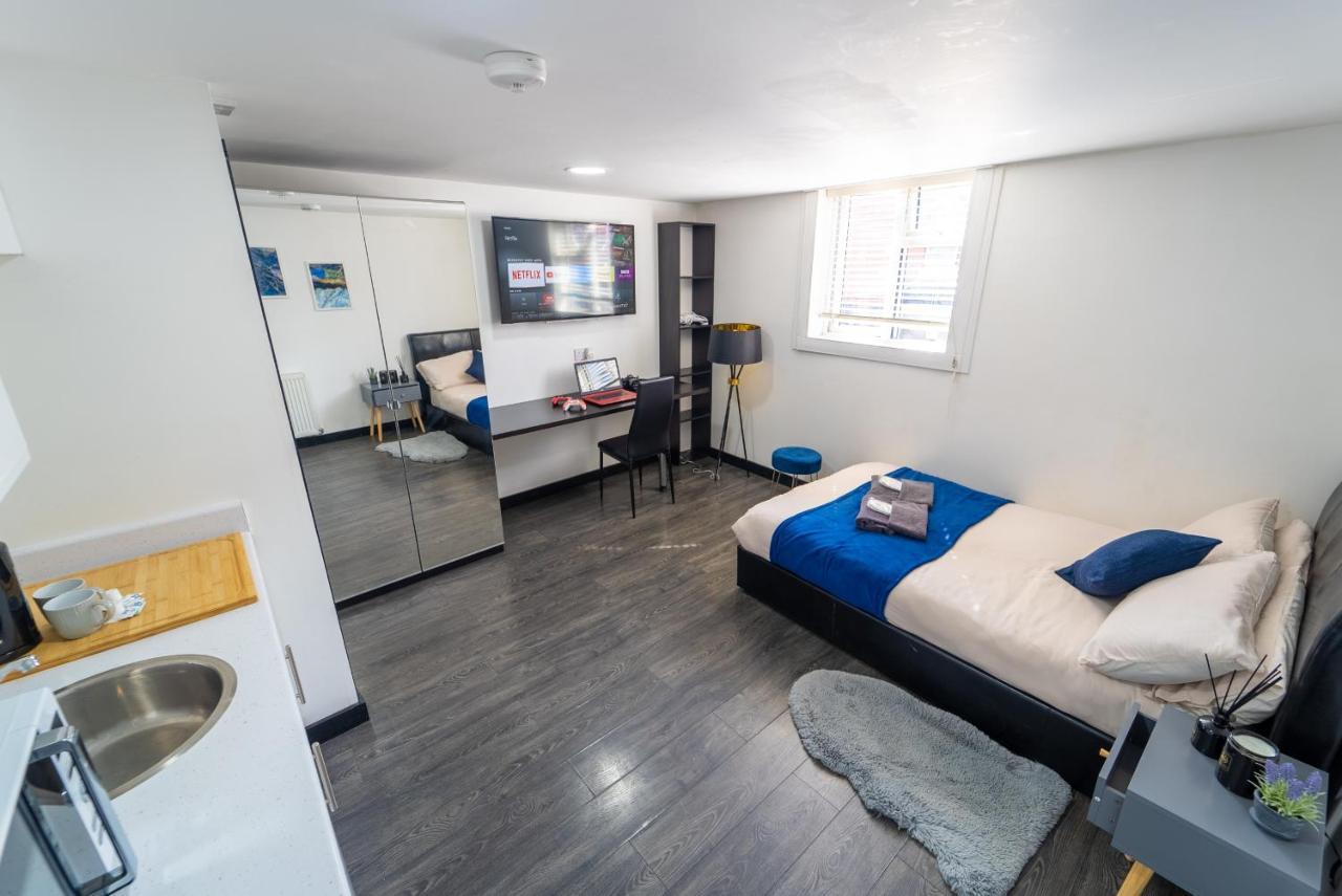 Stay Sa Cosy Equipped Studios Available 10 Mins From The City! Free Wifi &50" Smart Tv'S! Birmingham Zimmer foto